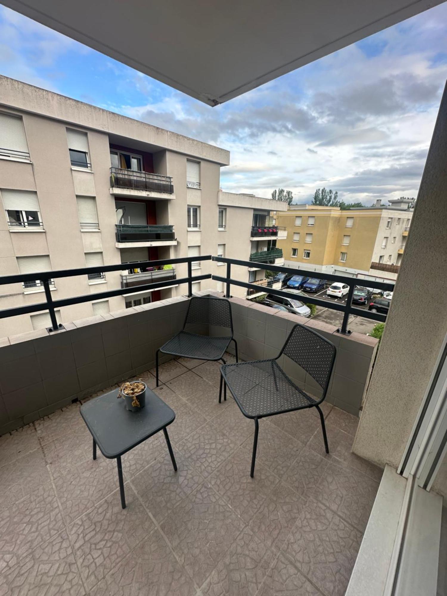Tres Beau Trois Pieces Avec Vue Degagee Apartment สตราสบูร์ก ภายนอก รูปภาพ